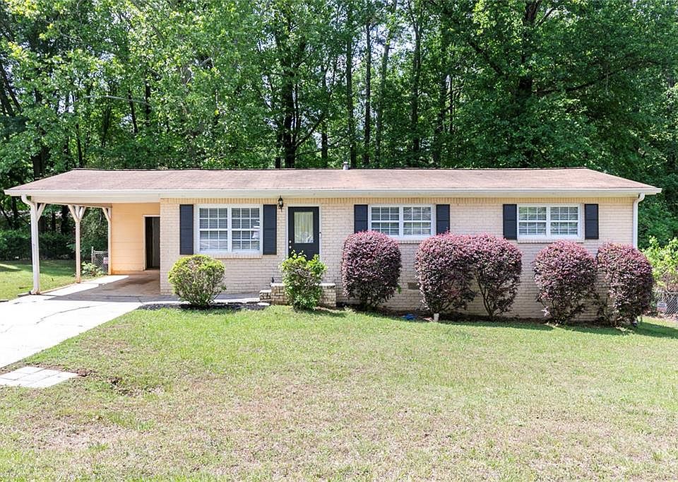 1st image of 1898 Live Oak Dr NW