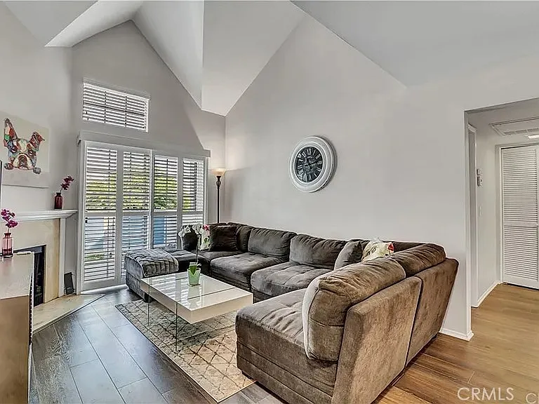 1200 Gaviota Ave #305 — Photo 13