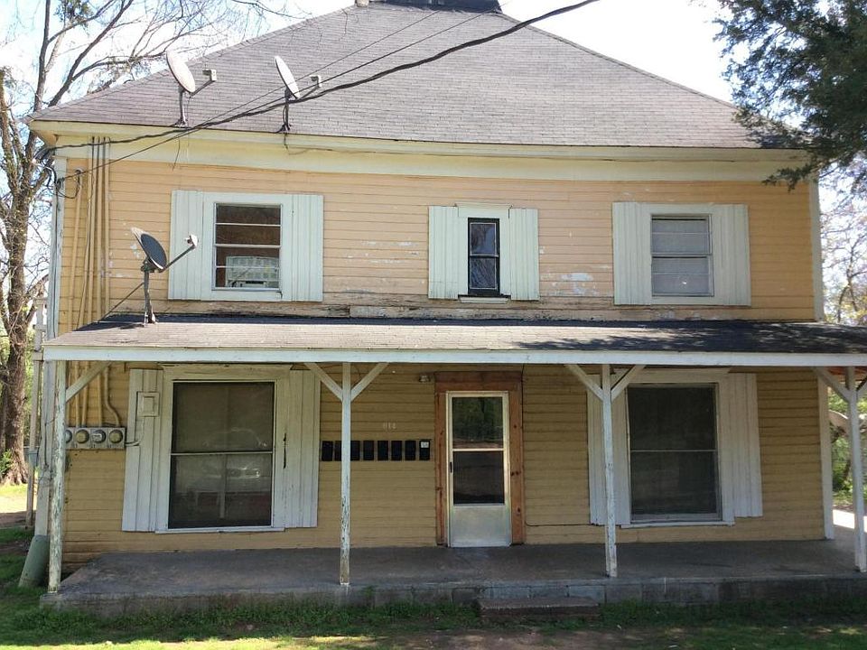 1st image of 614 N Miller St