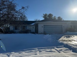 1220 Christopher Ln, Springfield, IL 62712