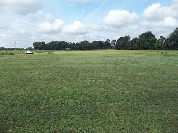 3rd image of 51233 County Road 19