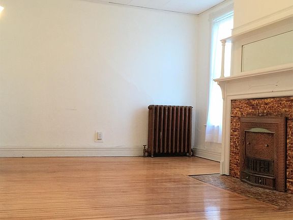 4th image of 9 Woodlawn Ave #2R