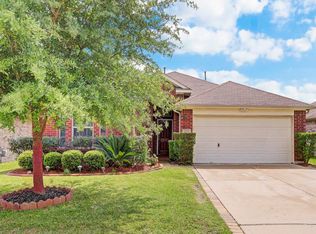 10235 Mills Run Dr, Houston, TX 77070
