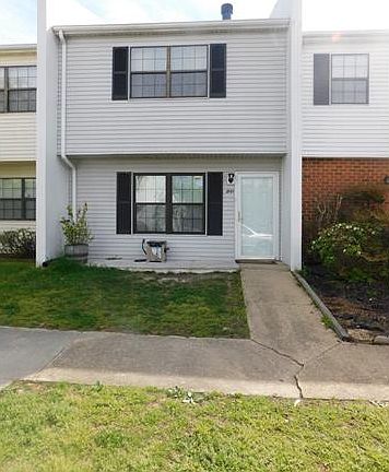 2nd image of 1841 Ferrell Dr #0