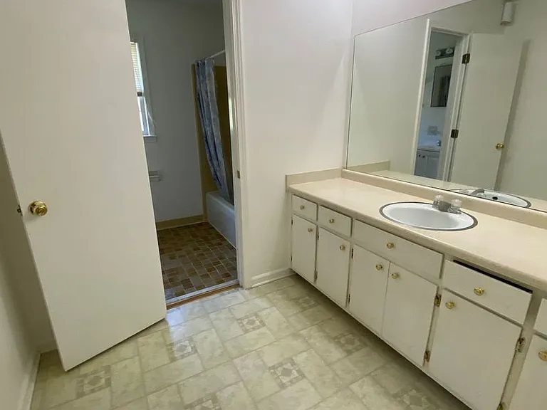 651 Oneta Dr — Photo 10
