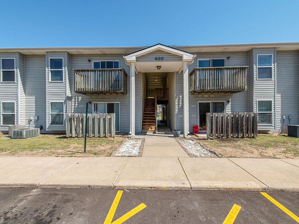1st image of 402 River Falls Rd #400-G