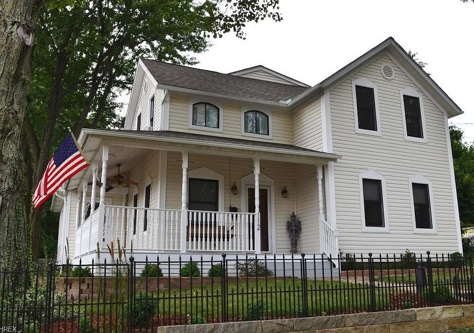 1st image of 112 Gates St