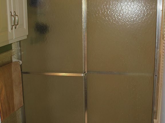 3rd image of 2541 Yuma Dr