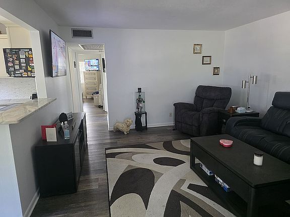 3rd image of 221 Chatham E #221-K