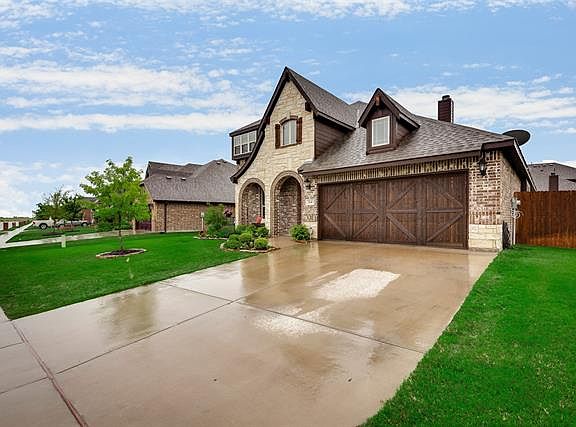 3rd image of 514 Sagebrush Ln