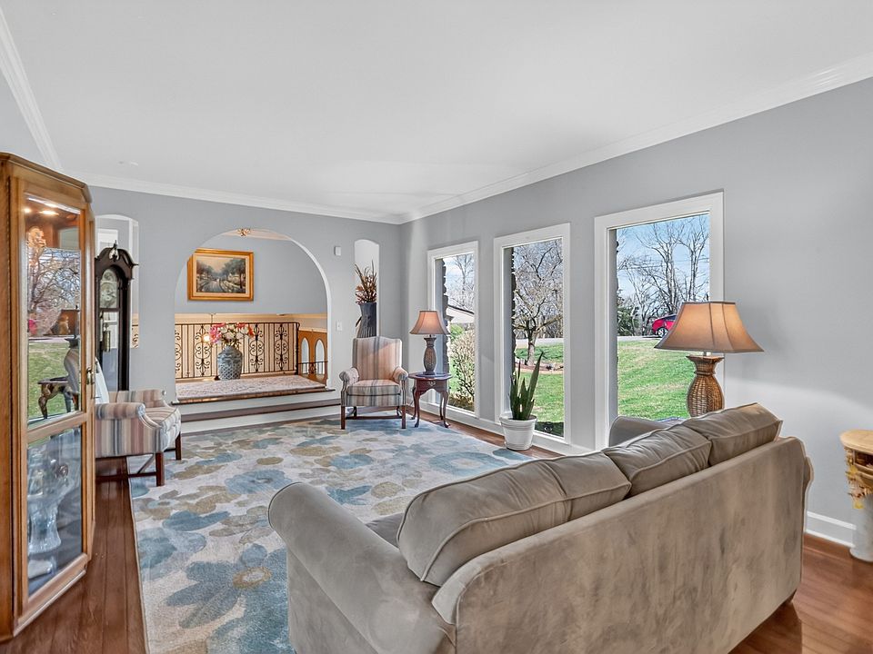 13th image of this home