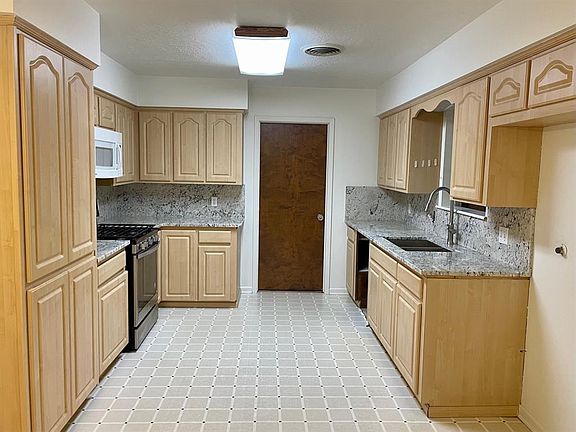 5th image of 2101 Glenda Blvd