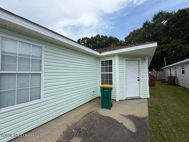 924 Greystone Dr #37A — Photo 2