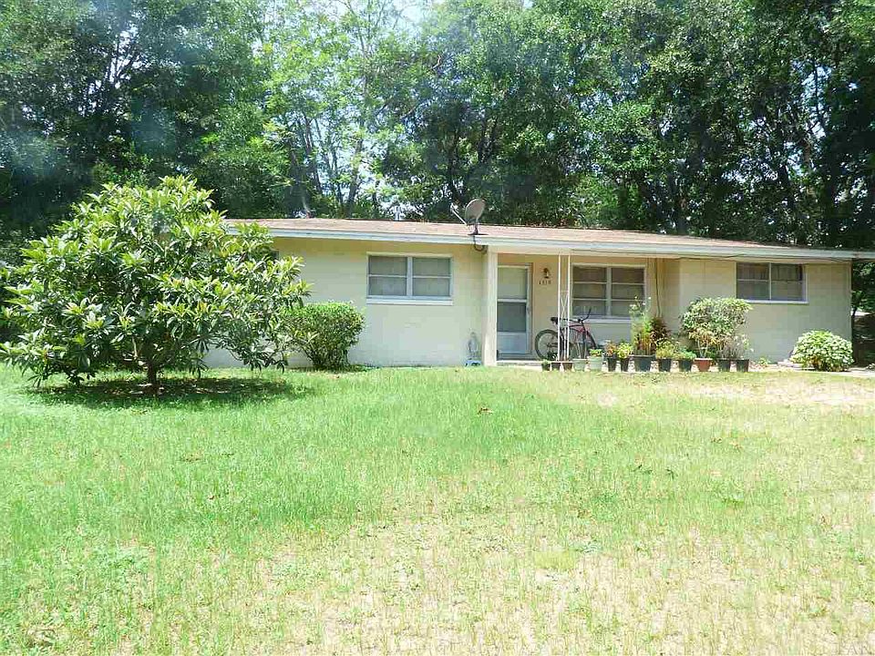 1st image of 4519 Deauville Way