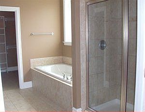4th image of 5121 46th Street Ct W