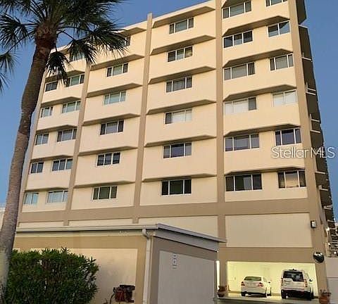 3rd image of 100 Bluff View Dr APT 210A