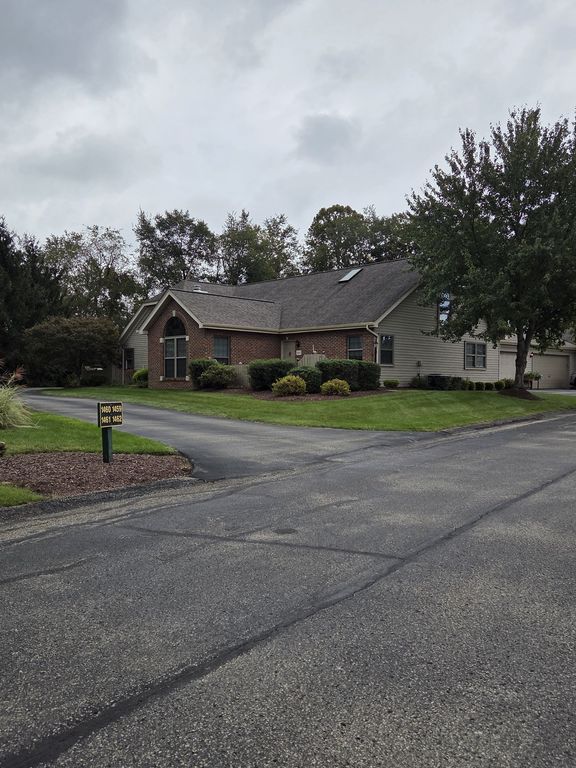 1461 Lyons Chase Cir - Property Image