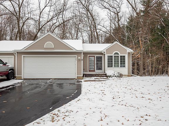 2nd image of 149 Bridgewood Dr