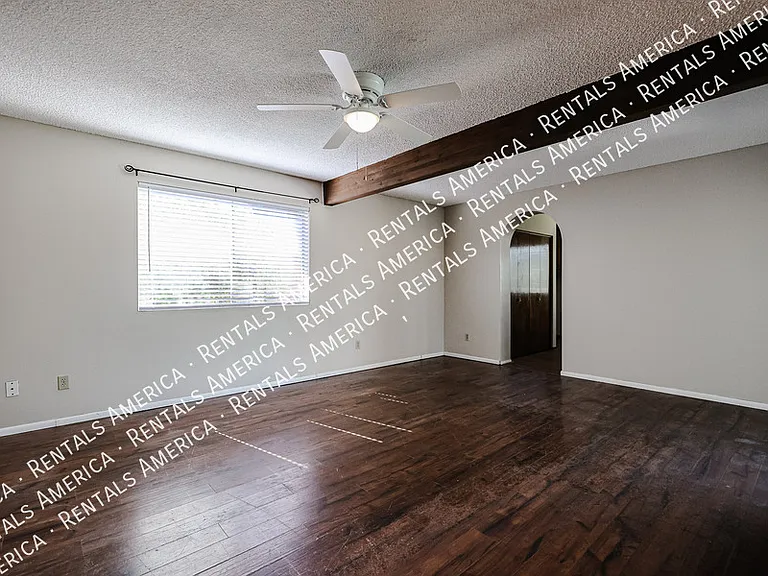 2466 W Onza Ave — Photo 37