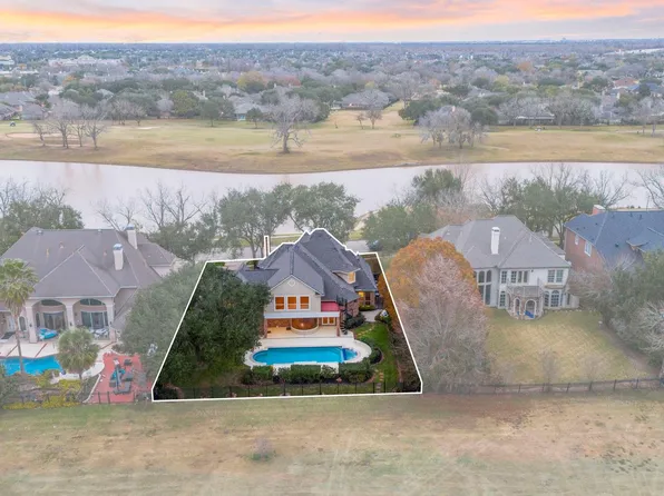 7322 Greatwood Lake Dr, Sugar Land, TX 77479