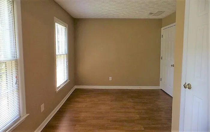 2213 McQuiston Dr SW — Photo 16