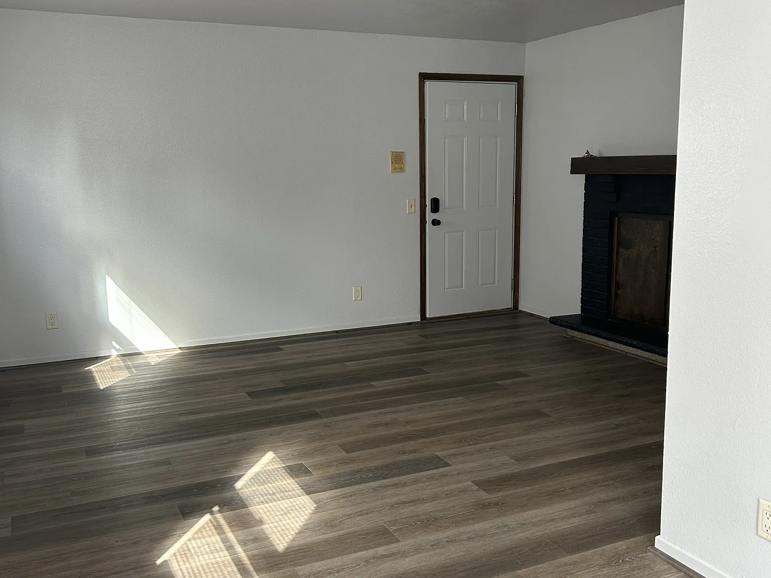 2633 Smithfield Drive (3G) - 22 — Photo 3