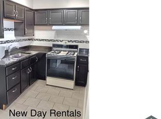 8514 S.summit Ave, Chicago, IL 60620