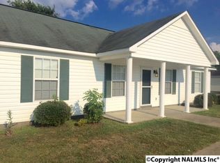70 Carrington Ln, Albertville, AL 35950
