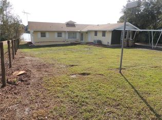 16540 Cleveland Ln, Umatilla, FL 32784