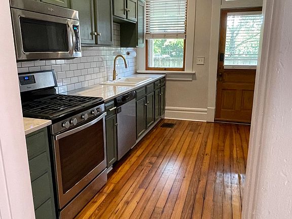 4th image of 339 W Hubbard Ave