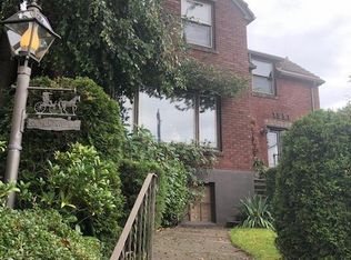 1531 Palm Ave SW #1/2, Seattle, WA 98116