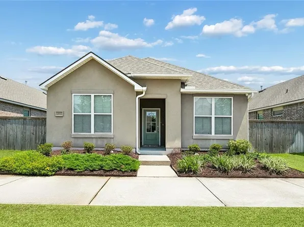 311 E Lakeshore Dr, Slidell, LA 70461