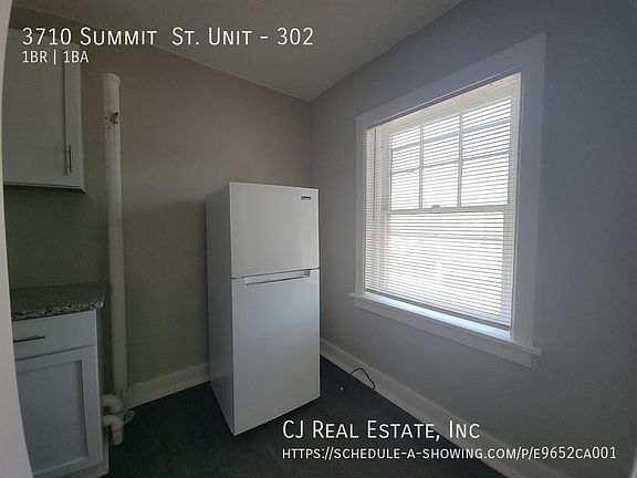 3rd image of 3710 Summit St Unit 302