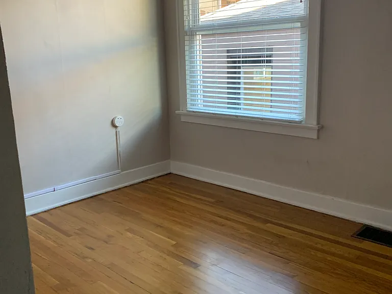864 S Pearl St #3 — Photo 15