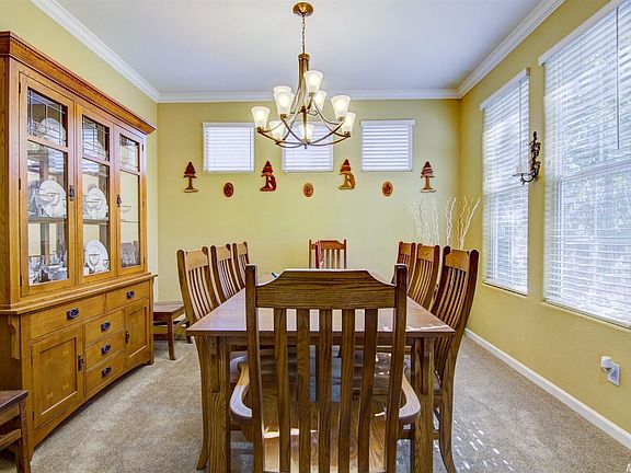 3rd image of 9725 Westfalen Way
