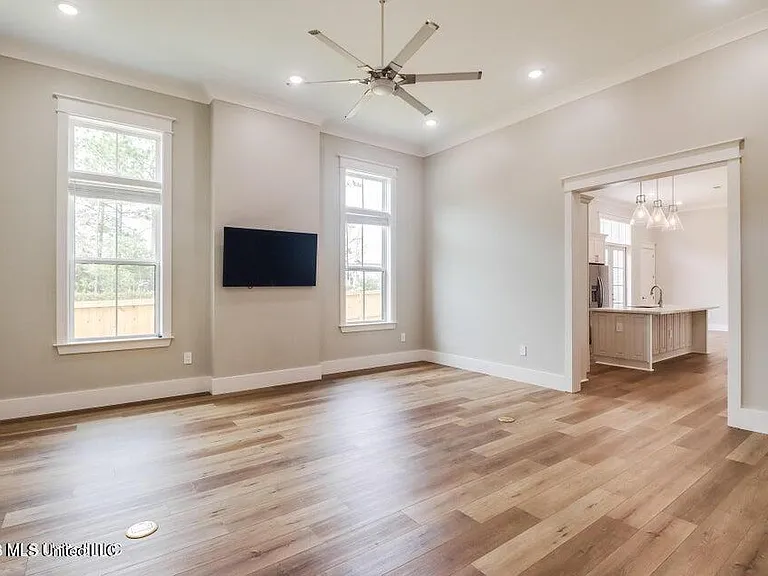 12514R Star Ln — Photo 10