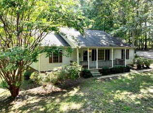 299 Sunset Ridge Dr, Farmville, VA 23901