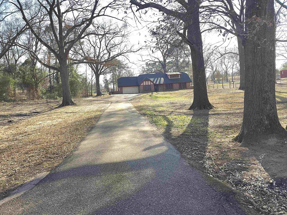 1st image of 595 County Road 1100