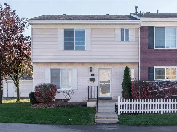 32296 W 12 Mile Rd, Farmington Hills, MI 48334