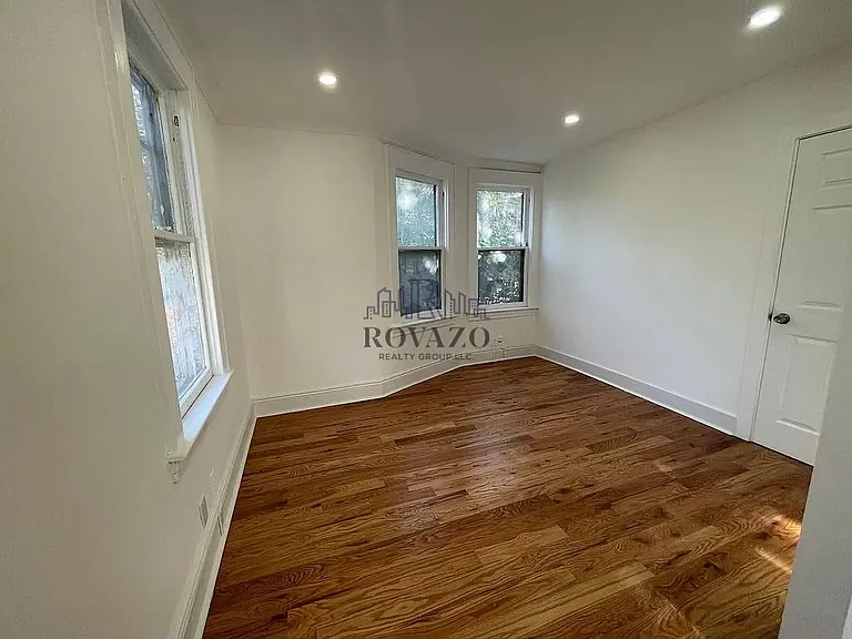 1419-1420 Hiawatha Ave #1 — Photo 2