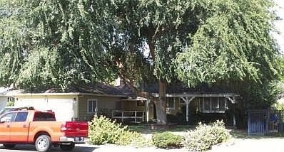 2nd image of 3836 N Delano Ave