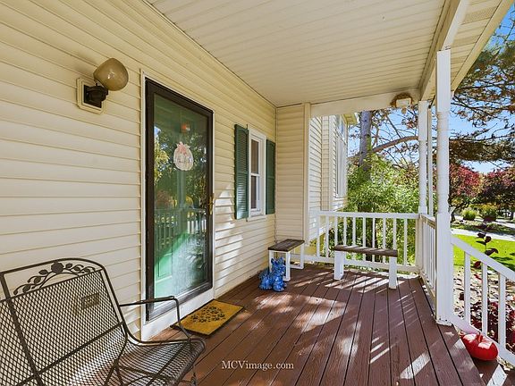 2nd image of 1078 Rain Tree Dr