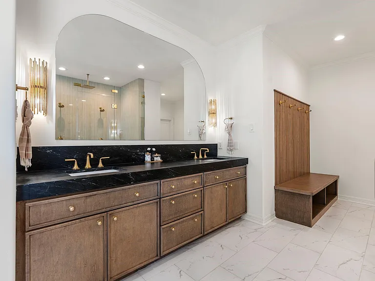 3960 W Alabama St — Photo 28