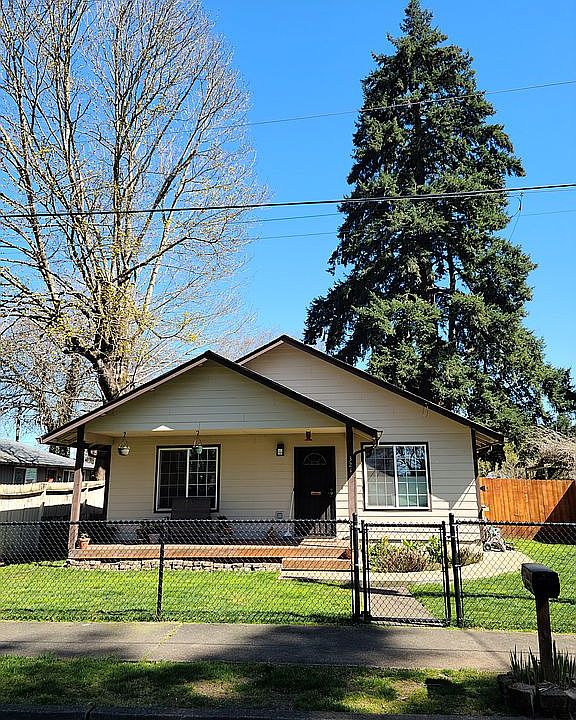 1st image of 3211 Drummond Ave