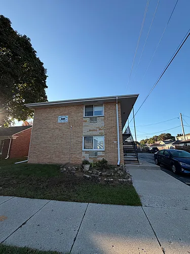 8111 W Lincoln Ave #6 Photo 1