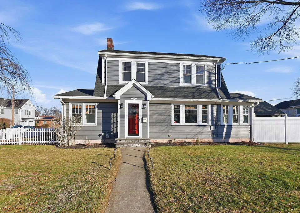 82 Miller Ave