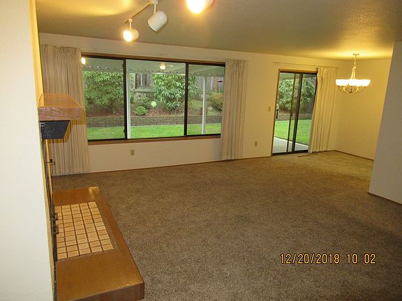 3rd image of 4626 82nd Ave W