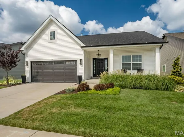 111 Columbia Meadows Ln, O'Fallon, MO 63366