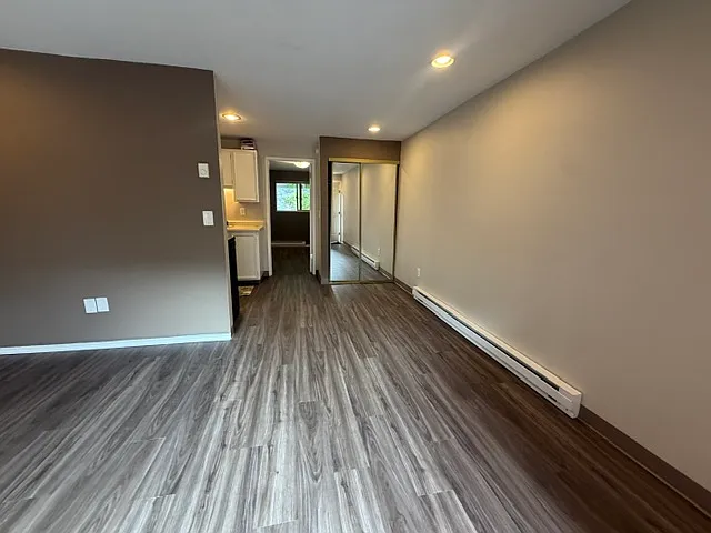 2615 SE Division St — Photo 2
