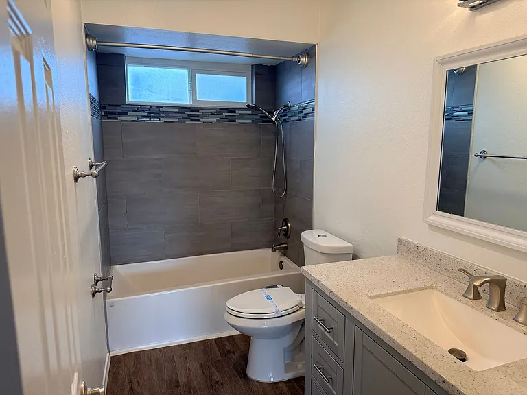 4247 Montalvo St — Photo 8